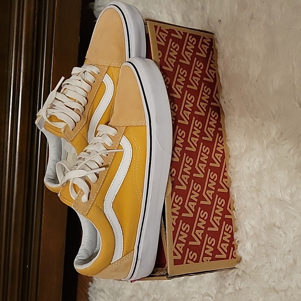 Vans sneakers